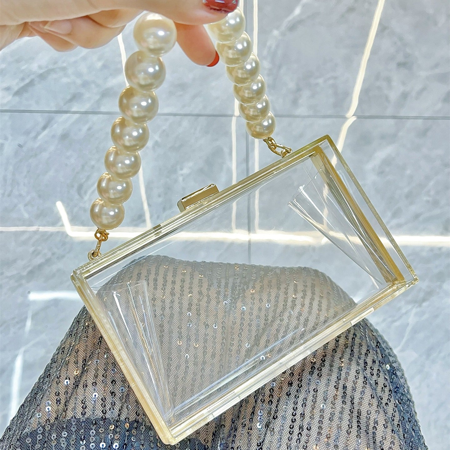 Women Clear Purse Acrylic Box Clutch Handbag, Small Transparent Crossbody Evening Bag Stadium Approved Gold Chain Strap