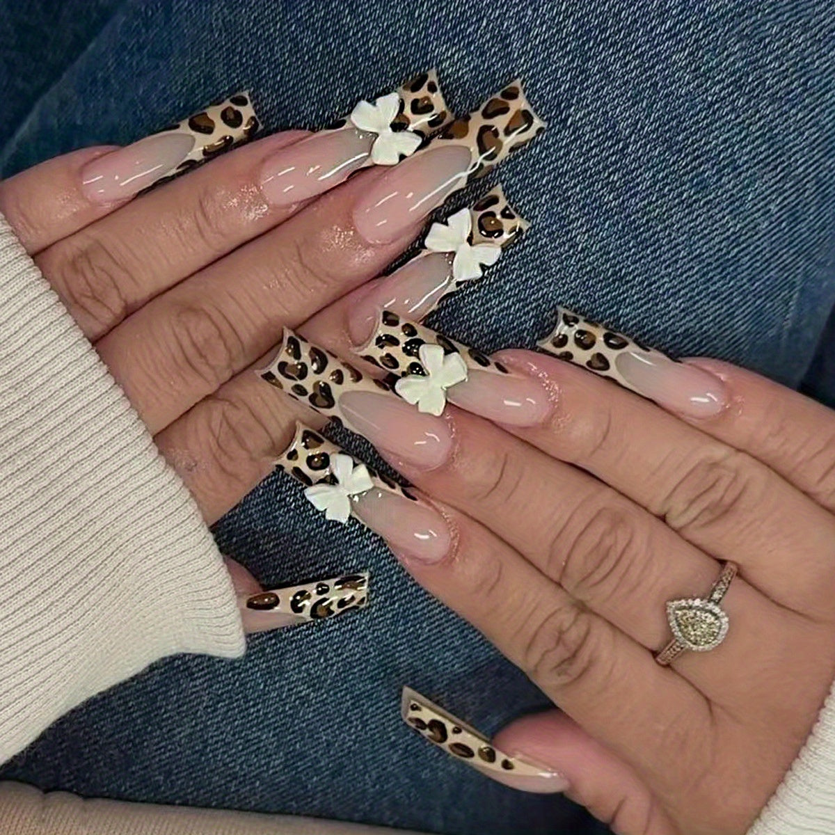 Leopard Press on Nails Long Square Fake Nails with White Bow Charms Design Cheetah Glue on Nails French Tips Stick on Nails Glossy Reusable Brown False Nails for Women Girls Manicure 24pcs #B005