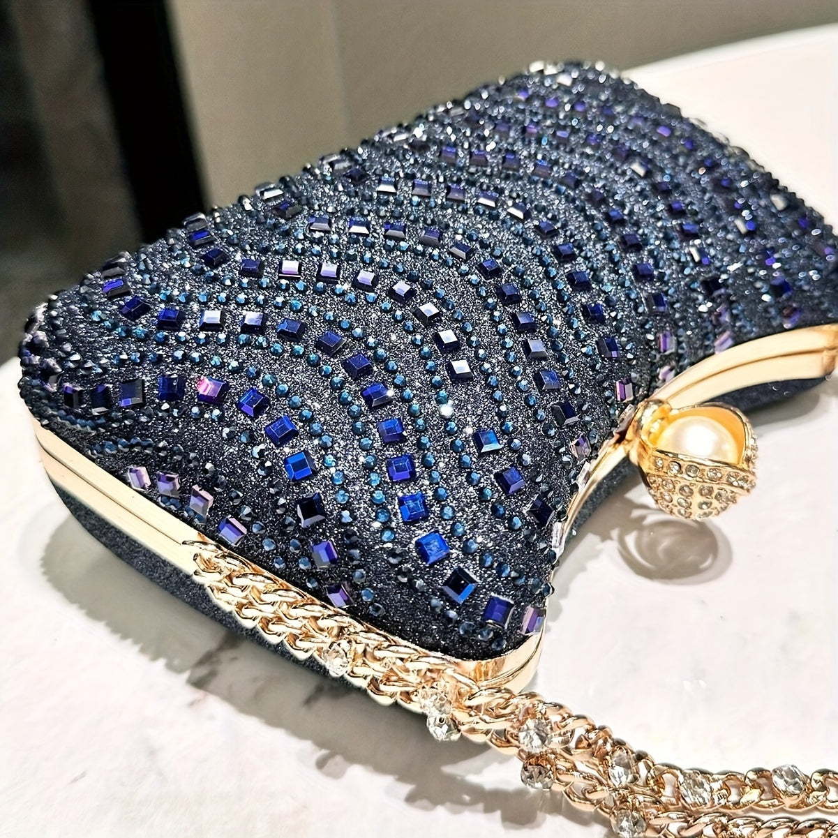 Luxury Full Diamond Evening Bag for Women Customized Handbag Versatile Crossbody Shoulder Clutch Bag for Weddings Banquets (gold, silver, blue) M0072, M0071, M0081
