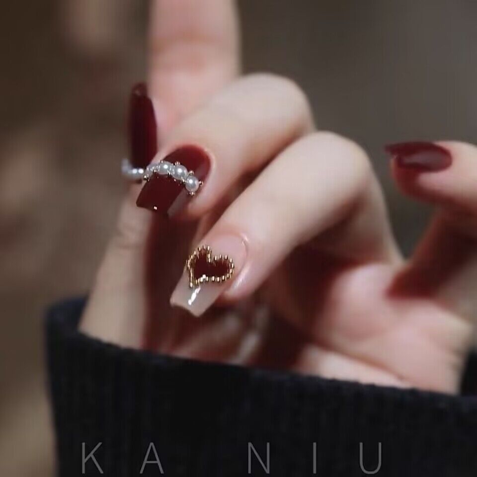 Handmade Short Press on Nails Squoval Wine Red Glossy Heart Pearl Design Fake Nails ABS Trendy Vintage Art False Nails for Women 10pcs (Wine Red) #2412MJ85